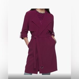 Jennifer Lopez burgundy light jacket